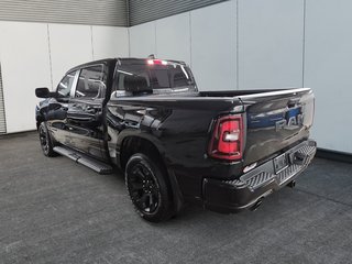 2026 Ram 1500 EXPRESS in Sherbrooke, Quebec - 4 - w320h240cpx