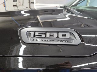 2026 Ram 1500 EXPRESS in Sherbrooke, Quebec - 6 - w320h240cpx