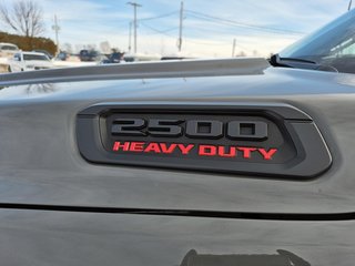 2026 Ram 2500 BIG HORN in St-Jean-Sur-Richelieu, Quebec - 6 - w320h240cpx