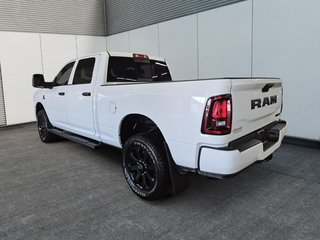 2026 Ram 2500 BLACK EXPRESS in St-Jean-Sur-Richelieu, Quebec - 4 - w320h240cpx