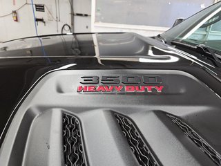 2026 Ram 3500 BIG HORN in Sherbrooke, Quebec - 6 - w320h240cpx