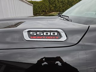 2025 Ram 5500 BIG HORN in St-Jean-Sur-Richelieu, Quebec - 6 - w320h240cpx