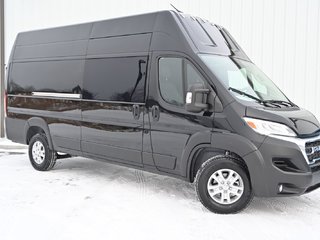 Ram PROMASTER CARGO VAN 3500 SLT 2025 à St-Jean-Sur-Richelieu, Québec - 2 - w320h240cpx