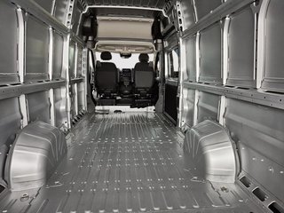 2025 Ram Promaster Cargo Van 3500 SLT in St-Jean-Sur-Richelieu, Quebec - 6 - w320h240cpx