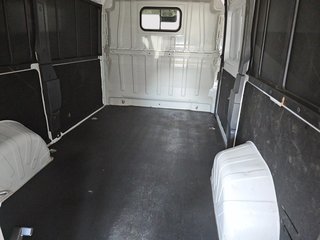 2025 Ram ProMaster Cargo Van 2500 TRADESMAN // HIGH ROOF in Sherbrooke, Quebec - 6 - w320h240cpx