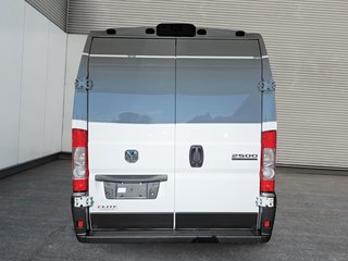 2025 Ram ProMaster Cargo Van 2500 TRADESMAN // HIGH ROOF in Sherbrooke, Quebec - 3 - w320h240cpx