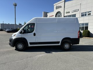 2025 Ram ProMaster Cargo Van TRADESMAN // 2500 // HIGH ROOF in Sherbrooke, Quebec - 2 - w320h240cpx