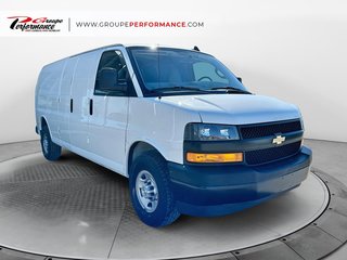 2021 Chevrolet Express Cargo Van in Mont-Tremblant, Quebec - 2 - w320h240cpx