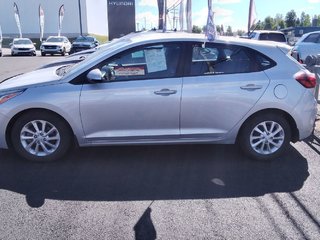 2020 Hyundai Accent Preferred in Mont-Tremblant, Quebec - 2 - w320h240cpx