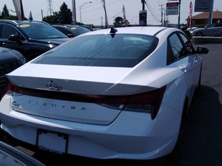 Hyundai Elantra Preferred 2023 à Mont-Tremblant, Québec - 5 - w320h240cpx