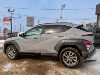 2024 Hyundai Kona Preferred in Mont-Tremblant, Quebec - 3 - w320h240cpx