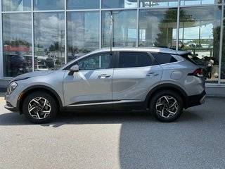 Kia Sportage  2023 à Mont-Tremblant, Québec - 3 - w320h240cpx