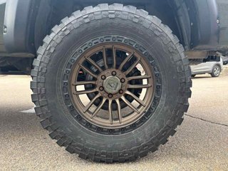 2021 Ram 1500 Big Horn in Mont-Tremblant, Quebec - 5 - w320h240cpx