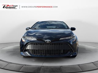 Toyota Corolla Hatchback BASE 2020 à Mont-Tremblant, Québec - 2 - w320h240cpx