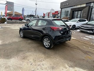 Toyota Yaris Hatchback  2020 à Mont-Tremblant, Québec - 6 - w320h240cpx