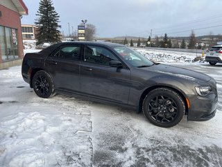 2023  300 TOURING in Grand-Sault and Edmunston, New Brunswick - 4 - w320h240cpx
