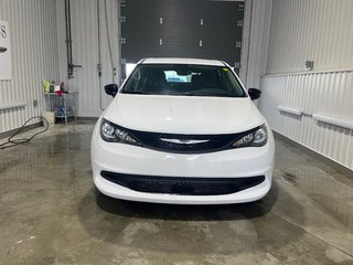 2024 Chrysler Grand Caravan SXT in Grand-Sault and Edmunston, New Brunswick - 2 - w320h240cpx