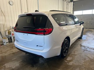 2024  Pacifica Hybrid PREMIUM S APPEARANCE in Grand-Sault and Edmunston, New Brunswick - 4 - w320h240cpx
