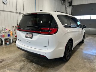 2024 Chrysler Pacifica TOURING-L in Grand-Sault and Edmunston, New Brunswick - 4 - w320h240cpx