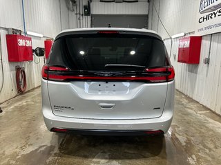 Chrysler Pacifica SELECT AWD 2026 à Grand-Sault et Edmunston, Nouveau-Brunswick - 5 - w320h240cpx