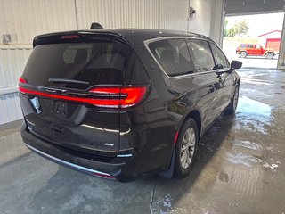 Chrysler Pacifica SELECT AWD 2027 à Grand-Sault et Edmunston, Nouveau-Brunswick - 5 - w320h240cpx