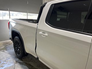 GMC SIERRA K1500 ELEVATION Elevation 2023 à Grand-Sault et Edmunston, Nouveau-Brunswick - 4 - w320h240cpx