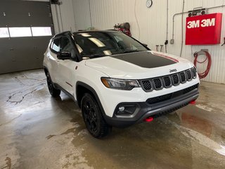2023  Compass TRAILHAWK in Grand-Sault and Edmunston, New Brunswick - 2 - w320h240cpx