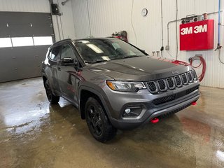 2023  Compass TRAILHAWK in Grand-Sault and Edmunston, New Brunswick - 3 - w320h240cpx