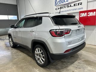 2025 Jeep Compass NORTH in Grand-Sault and Edmunston, New Brunswick - 6 - w320h240cpx