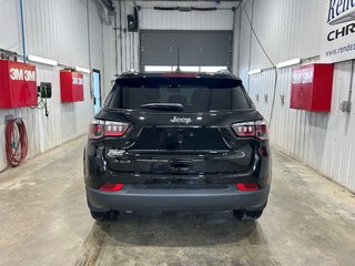 Jeep Compass ALTITUDE 2025 à Grand-Sault et Edmunston, Nouveau-Brunswick - 5 - w320h240cpx