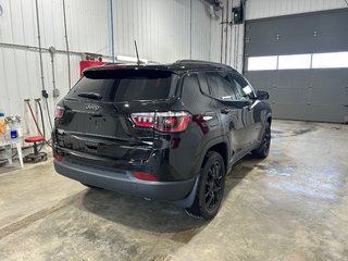 Jeep Compass ALTITUDE 2025 à Grand-Sault et Edmunston, Nouveau-Brunswick - 4 - w320h240cpx