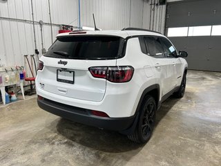 2025 Jeep Compass ALTITUDE in Grand-Sault and Edmunston, New Brunswick - 4 - w320h240cpx