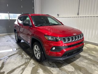Jeep Compass NORTH 2026 à Grand-Sault et Edmunston, Nouveau-Brunswick - 3 - w320h240cpx