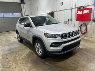 2026 Jeep Compass NORTH in Grand-Sault and Edmunston, New Brunswick - 3 - w320h240cpx