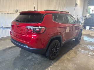Jeep Compass NORTH 2026 à Grand-Sault et Edmunston, Nouveau-Brunswick - 4 - w320h240cpx