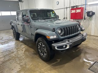 2025 Jeep Gladiator SPORT S in Grand-Sault and Edmunston, New Brunswick - 3 - w320h240cpx