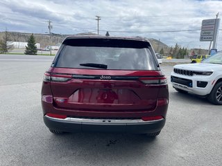 2023  Grand Cherokee 4xe 4XE in Grand-Sault and Edmunston, New Brunswick - 5 - w320h240cpx