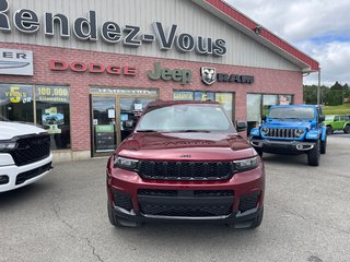 2024  Grand Cherokee L ALTITUDE in Grand-Sault and Edmunston, New Brunswick - 2 - w320h240cpx