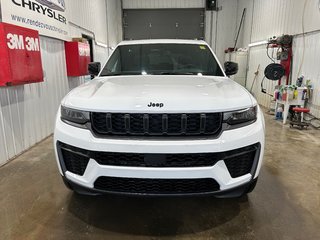 Jeep Grand Cherokee L ALTITUDE 2026 à Grand-Sault et Edmunston, Nouveau-Brunswick - 2 - w320h240cpx