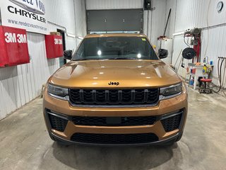 2026 Jeep Grand Cherokee L LIMITED in Grand-Sault and Edmunston, New Brunswick - 2 - w320h240cpx