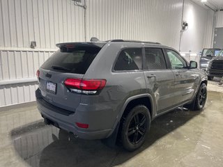 2019 Jeep GRAND CHEROKEE LAREDO/ALT Altitude in Grand-Sault and Edmunston, New Brunswick - 5 - w320h240cpx