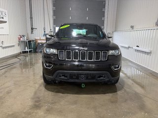 2021 Jeep GRAND CHEROKEE LAREDO Laredo in Grand-Sault and Edmunston, New Brunswick - 2 - w320h240cpx