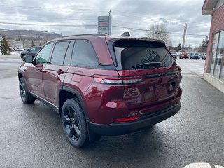 2024  Grand Cherokee ALTITUDE in Grand-Sault and Edmunston, New Brunswick - 6 - w320h240cpx