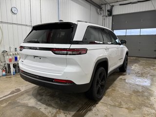 2025 Jeep Grand Cherokee LAREDO ALTITUDE in Grand-Sault and Edmunston, New Brunswick - 4 - w320h240cpx