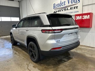 2026 Jeep Grand Cherokee ALTITUDE in Grand-Sault and Edmunston, New Brunswick - 6 - w320h240cpx