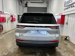 2026 Jeep Grand Cherokee ALTITUDE in Grand-Sault and Edmunston, New Brunswick - 5 - w320h240cpx