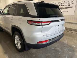 2026 Jeep Grand Cherokee LAREDO X in Grand-Sault and Edmunston, New Brunswick - 6 - w320h240cpx