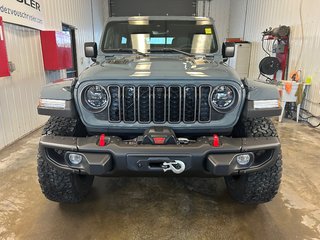 2024  WRANGLER 4-Door RUBICON X in Grand-Sault and Edmunston, New Brunswick - 2 - w320h240cpx
