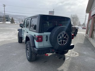 2024  WRANGLER 4-Door RUBICON in Grand-Sault and Edmunston, New Brunswick - 5 - w320h240cpx