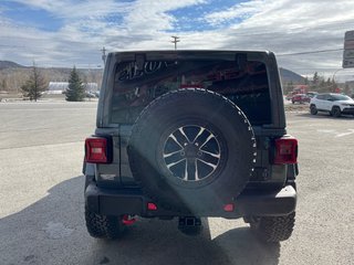 2024  WRANGLER 4-Door RUBICON X in Grand-Sault and Edmunston, New Brunswick - 5 - w320h240cpx